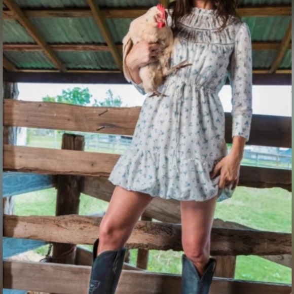 Tecovas & Kristopher Brock The Ava Dress Limited Edition floral Medium NWT - Picture 1 of 17
